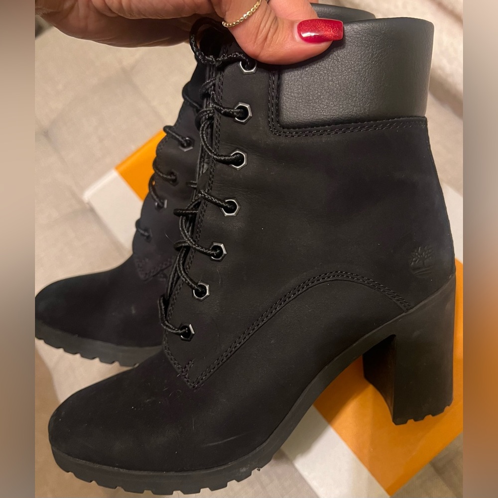 Timberland Women's Allington Lace-up Boots, 6 Inch, size 7 Black Nubuck